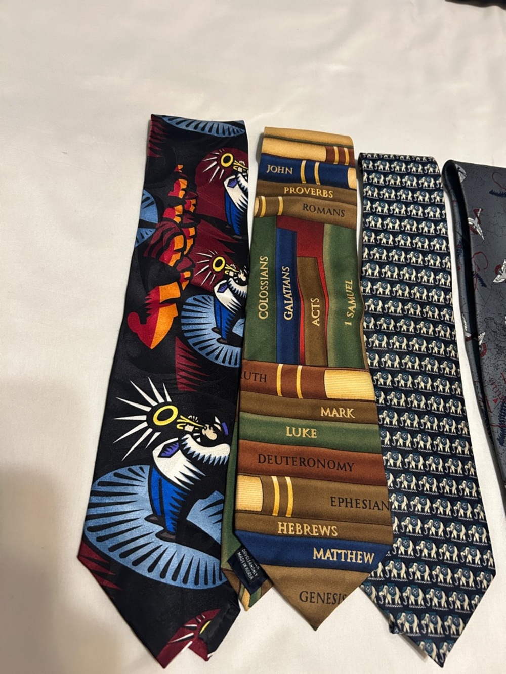 🧢$16 Sale⚾️ Novelty tie lot NHL max raab chiropractor wizard of oz - Picture 2 of 9